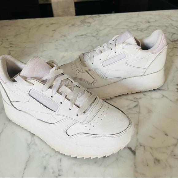 Reebok Classic White Sneakers - Picture 8 of 15